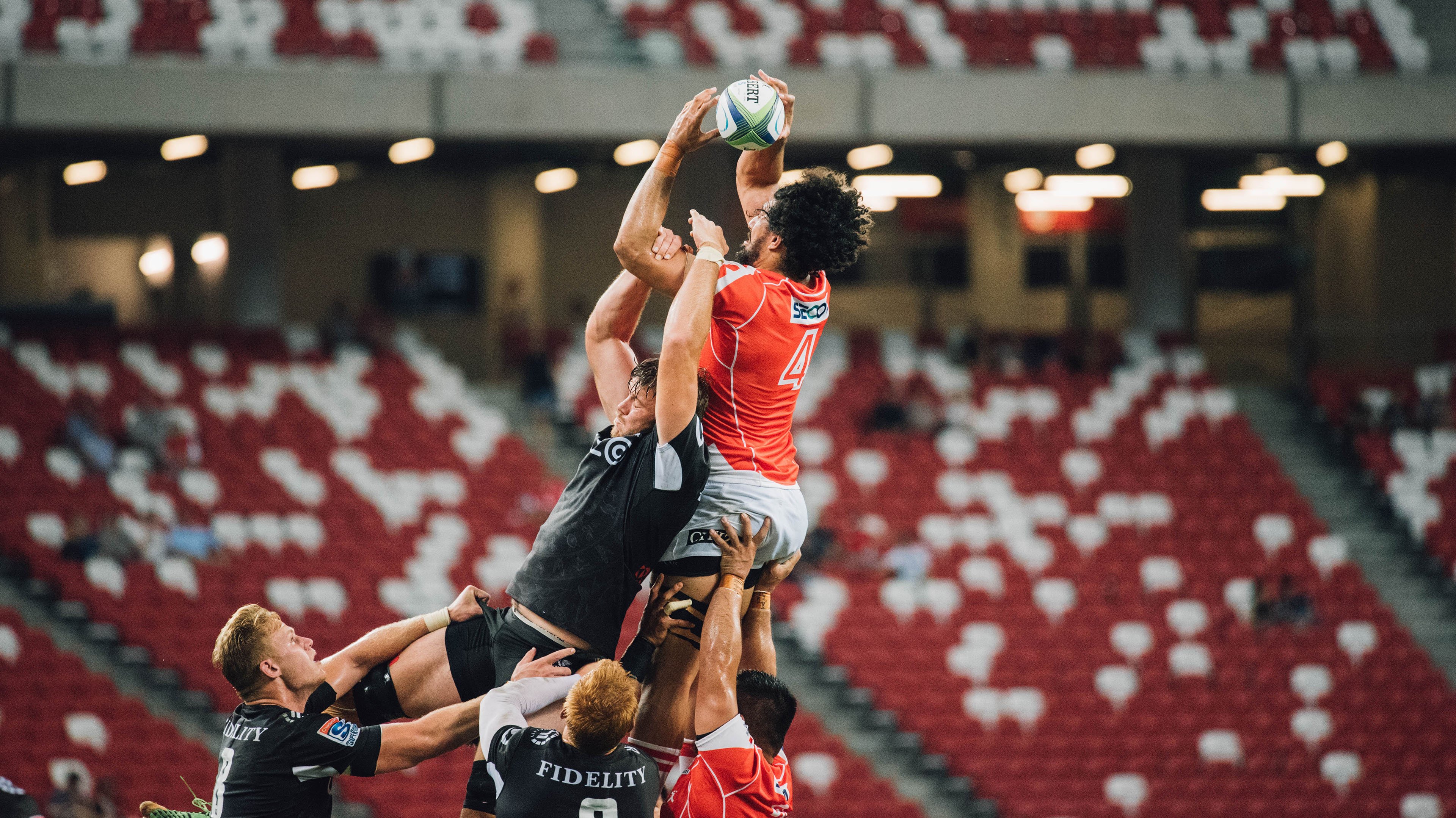 “意甲追赶赛火热展开，争夺欧战席位”，意甲比赛集锦